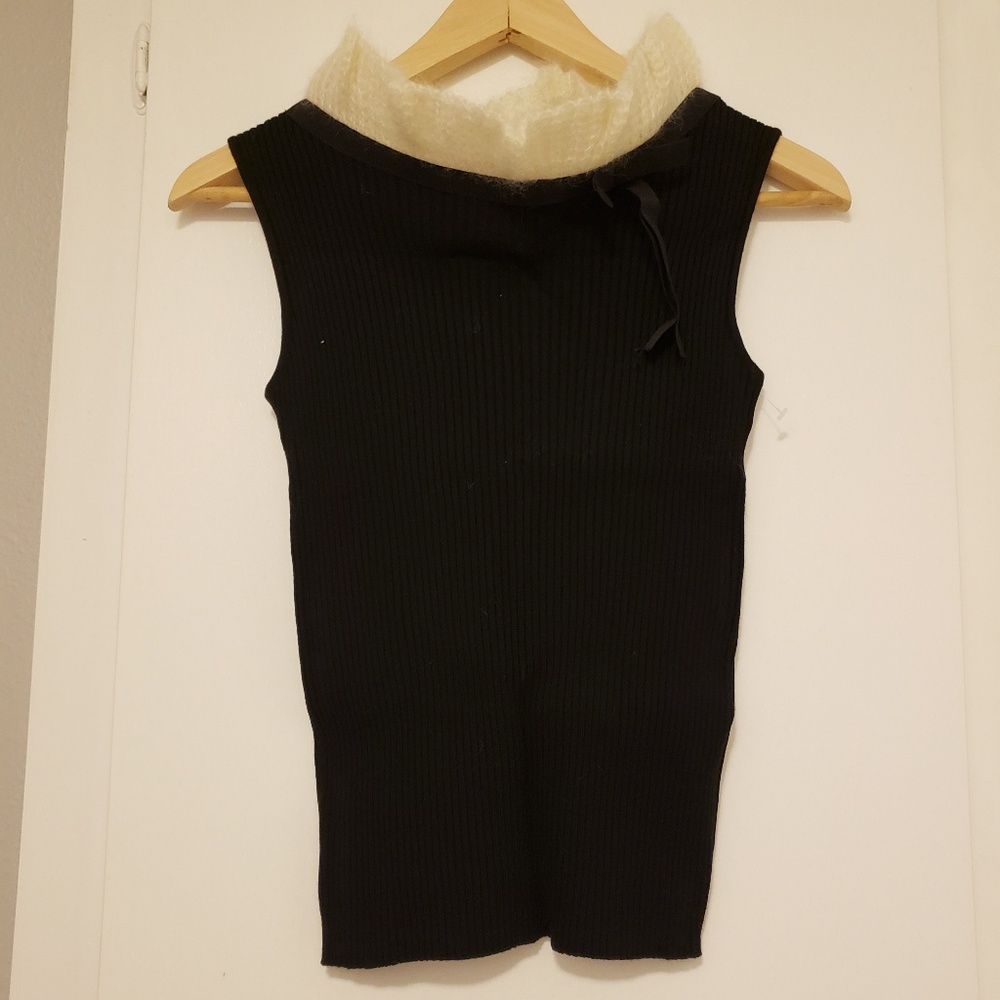 Pegorer Black Knit Top
